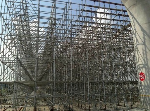 【蘇州腳手架搭拆廠家】不牢固、不穩(wěn)定★通通不要