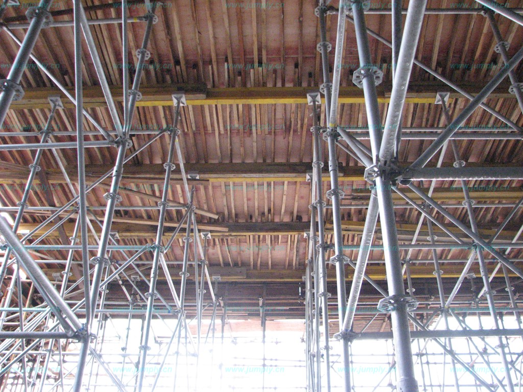 搭建建筑腳手架對配件有何要求？